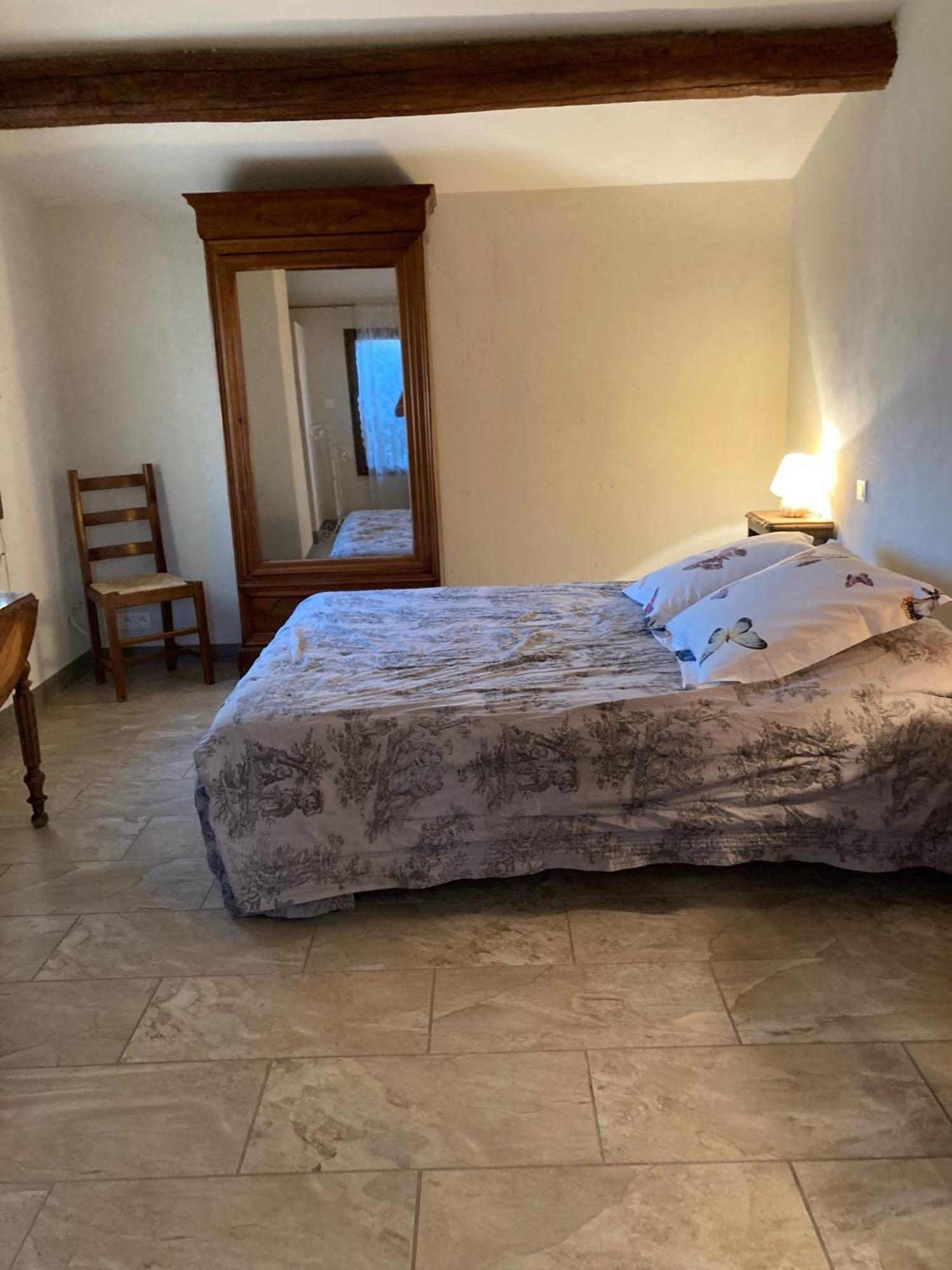 La Petite Garrigue Villa Mérindol Eksteriør billede